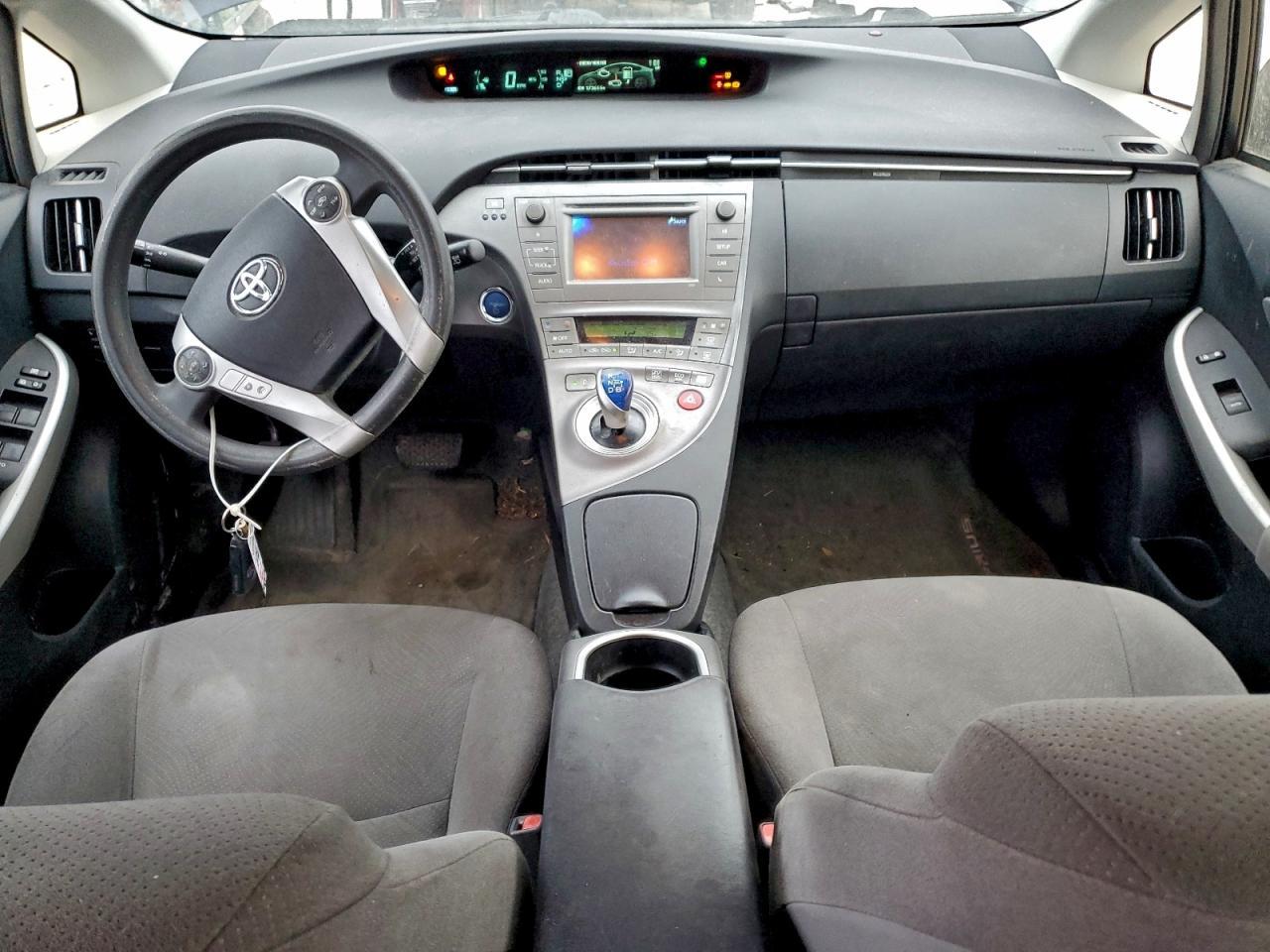 2014 TOYOTA PRIUS