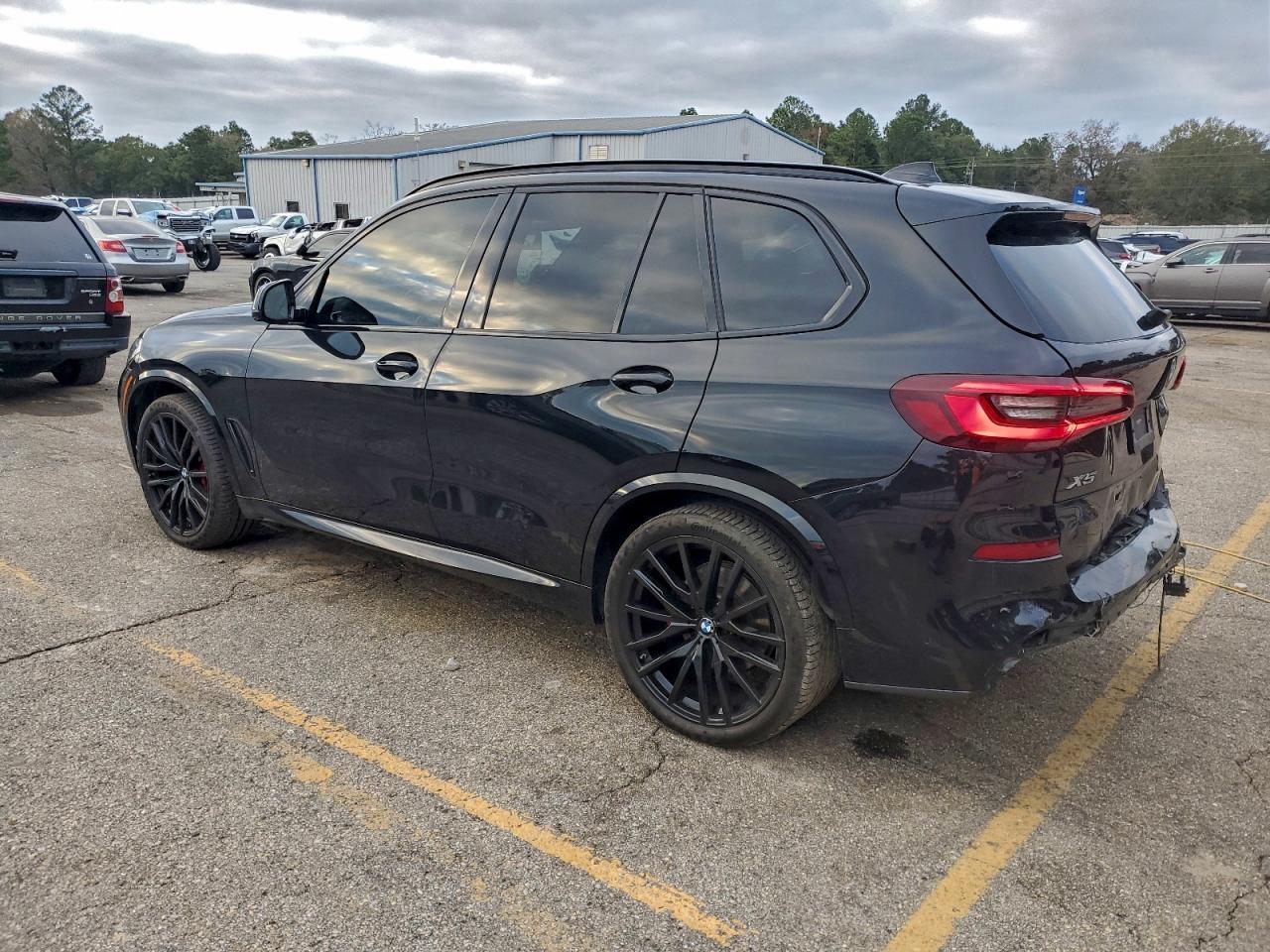 2022 BMW X5