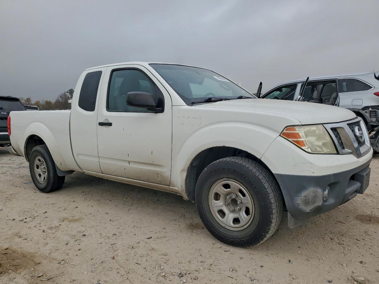2014 NISSAN Frontier