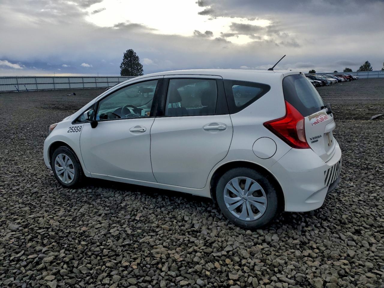2017 NISSAN Versa Note