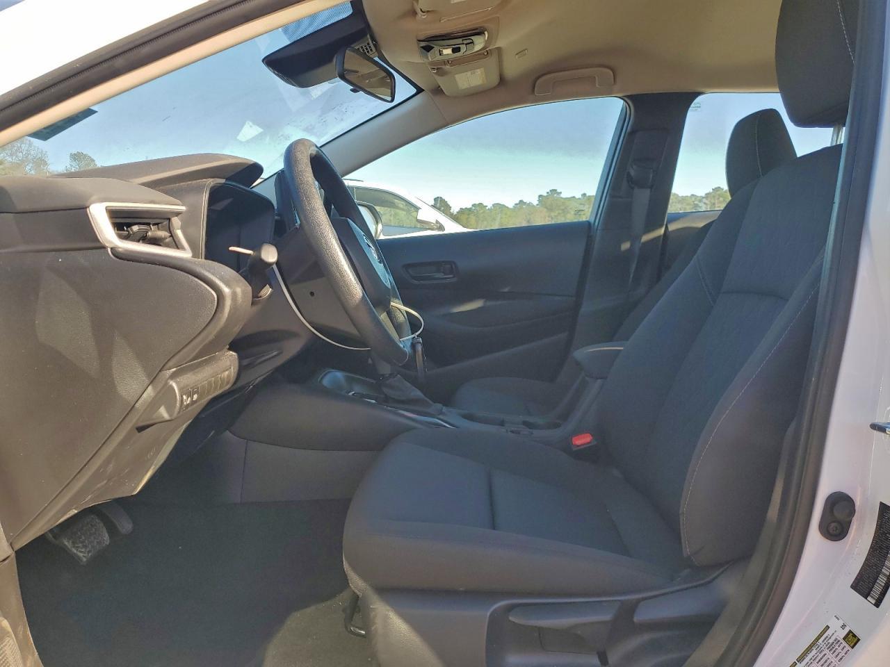 2025 TOYOTA COROLLA