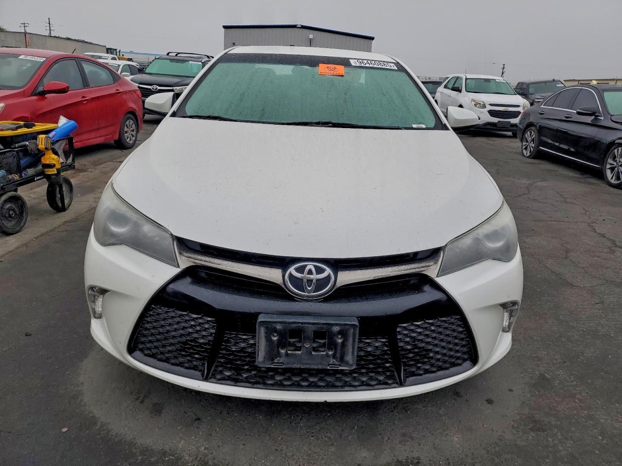 2015 TOYOTA CAMRY