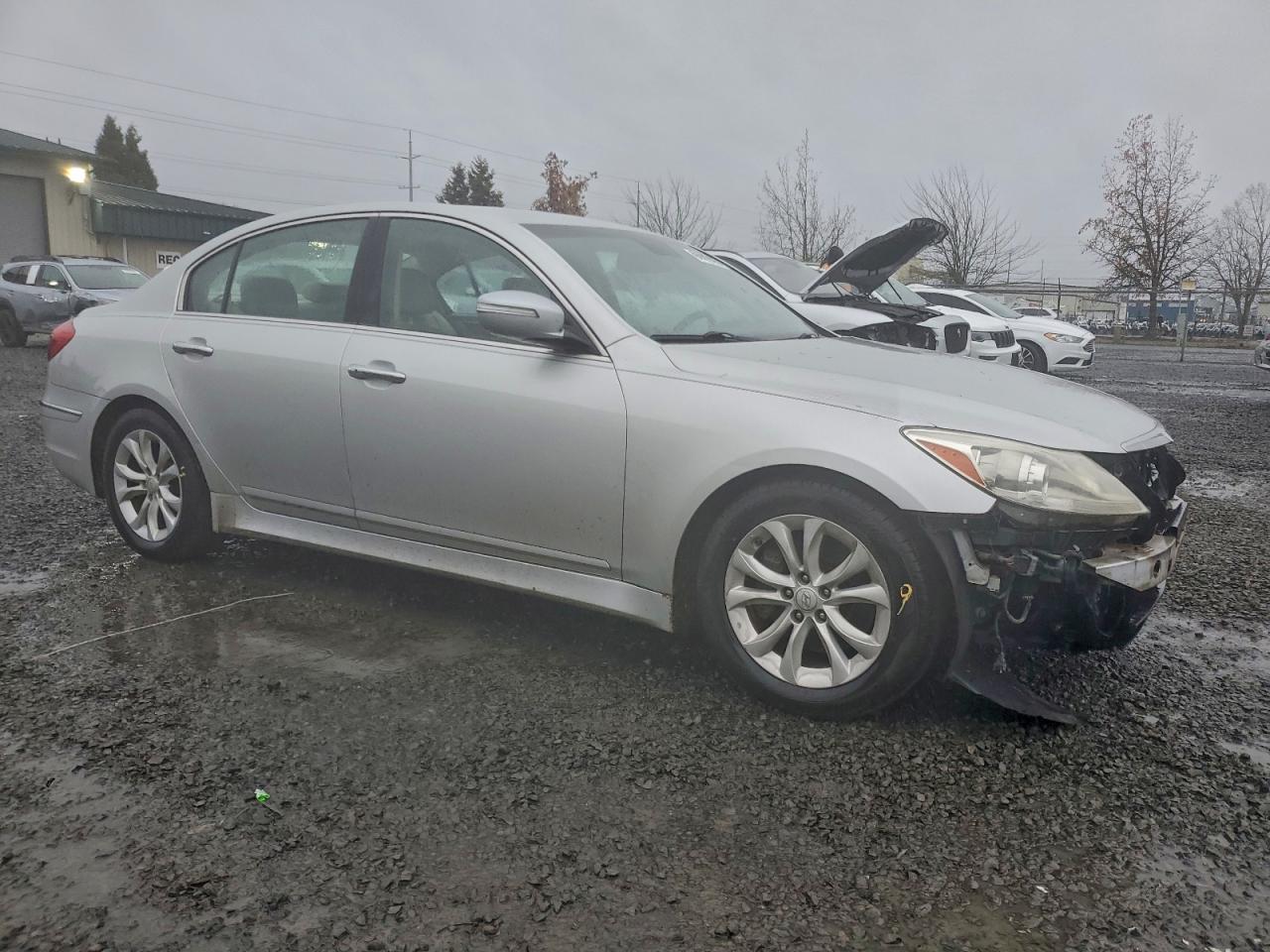2012 HYUNDAI GENESIS
