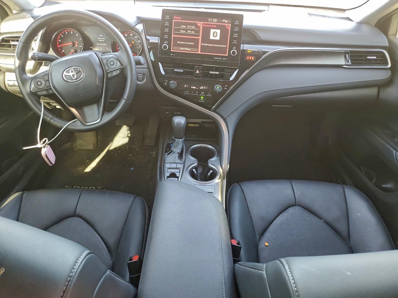 2024 TOYOTA CAMRY
