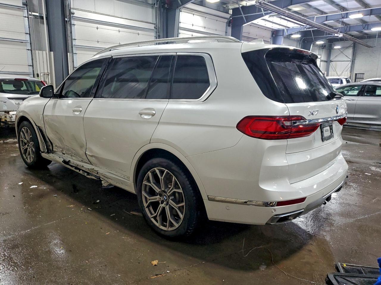 2020 BMW X7