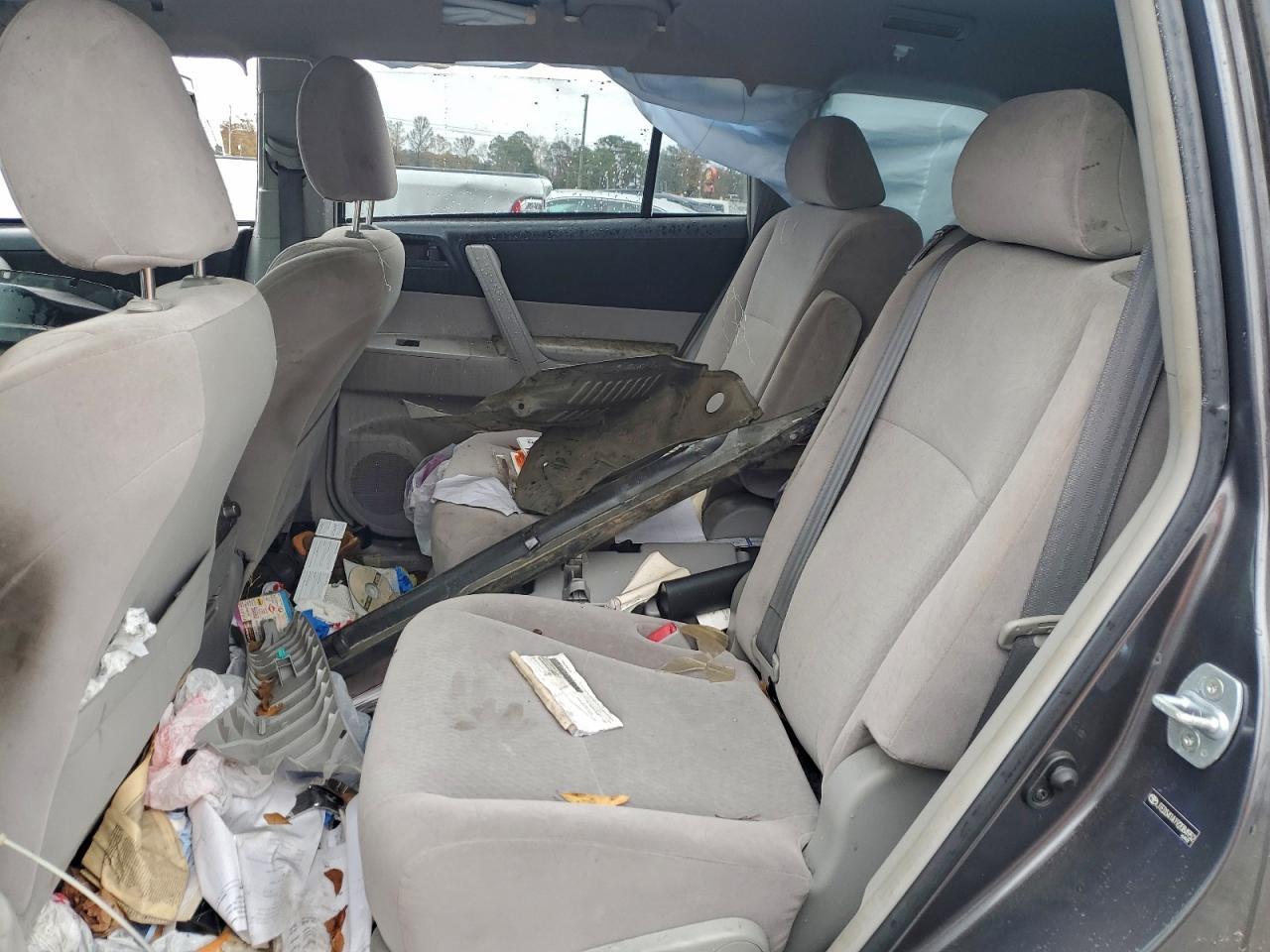 2009 TOYOTA HIGHLANDER