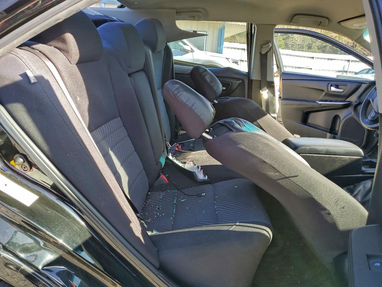 2015 TOYOTA CAMRY