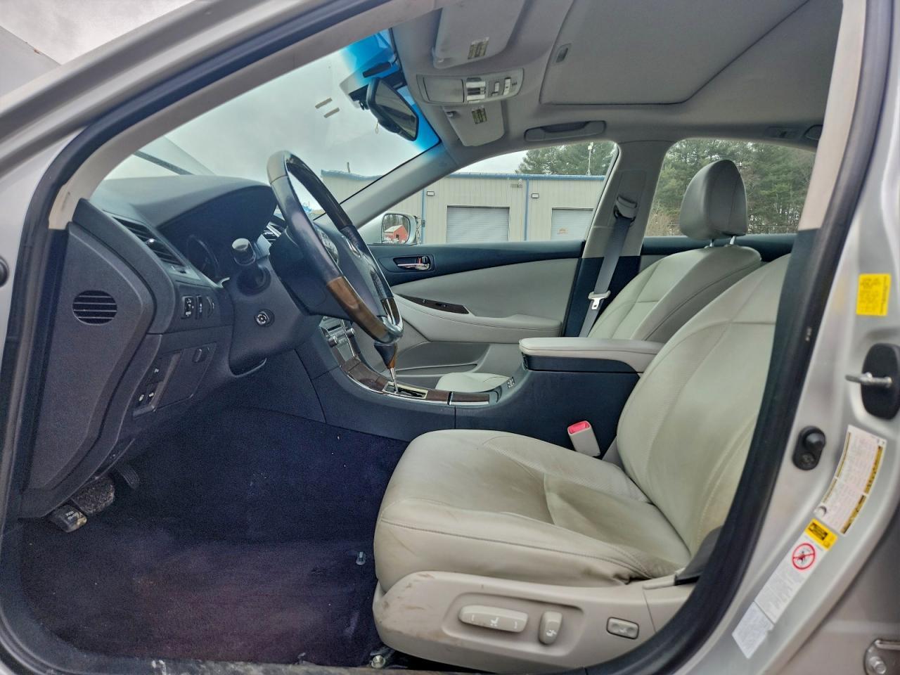 2010 LEXUS ES 350