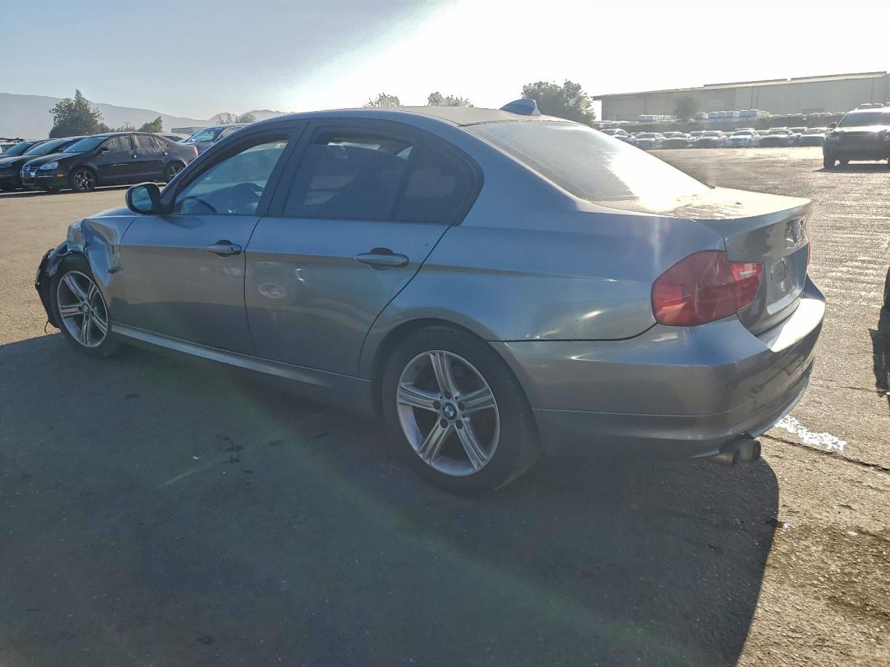 2009 BMW 3 SERIES