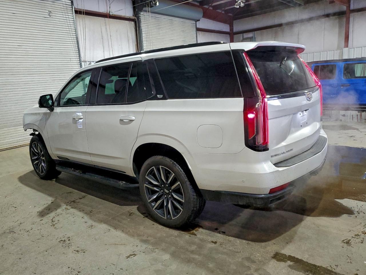 2023 CADILLAC ESCALADE