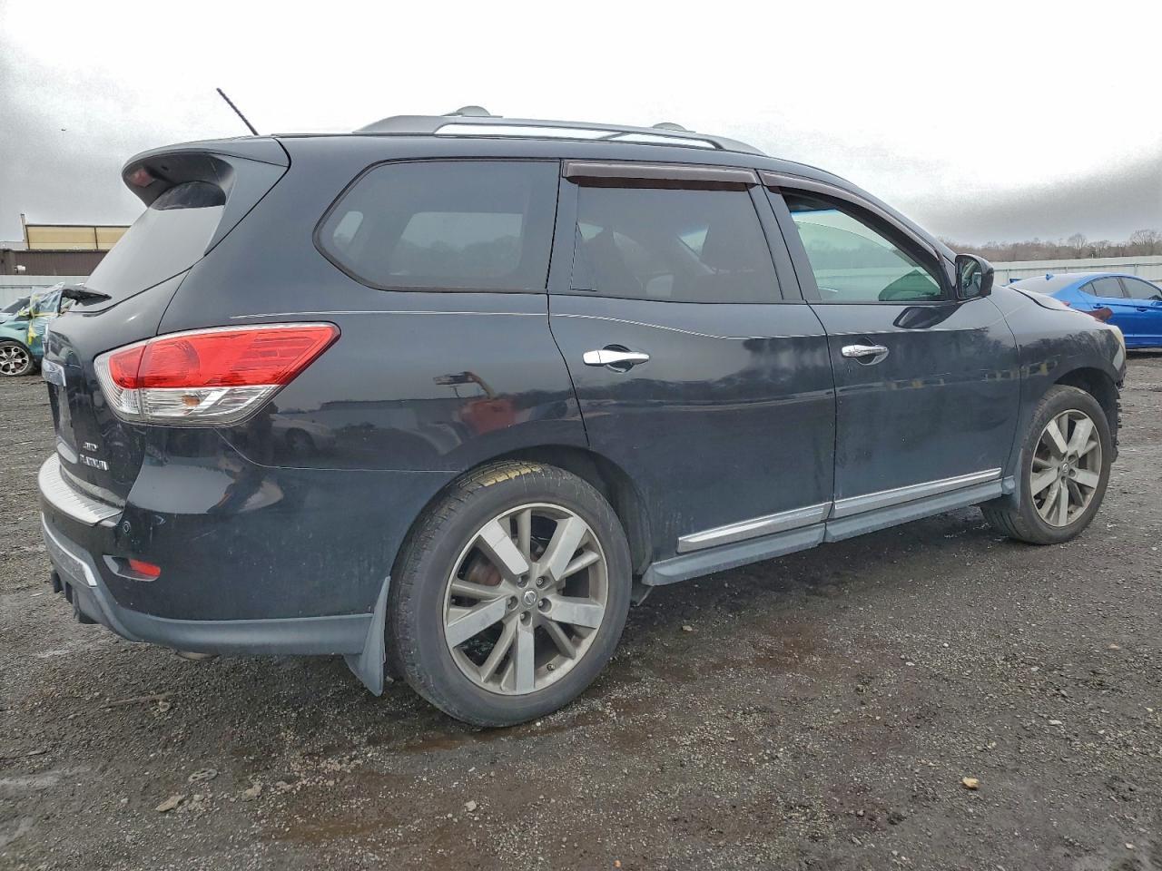 2014 NISSAN PATHFINDER