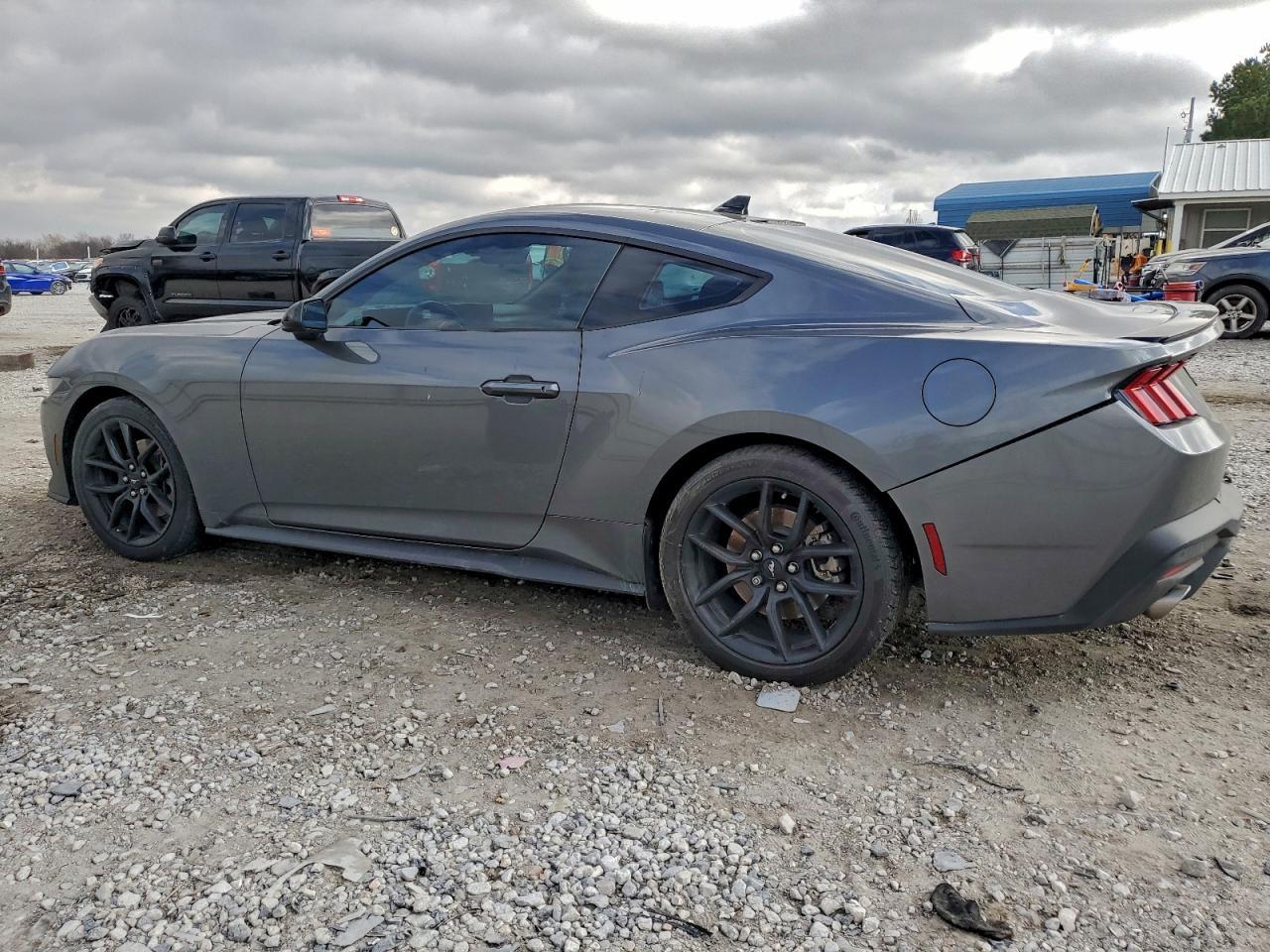 2024 FORD MUSTANG
