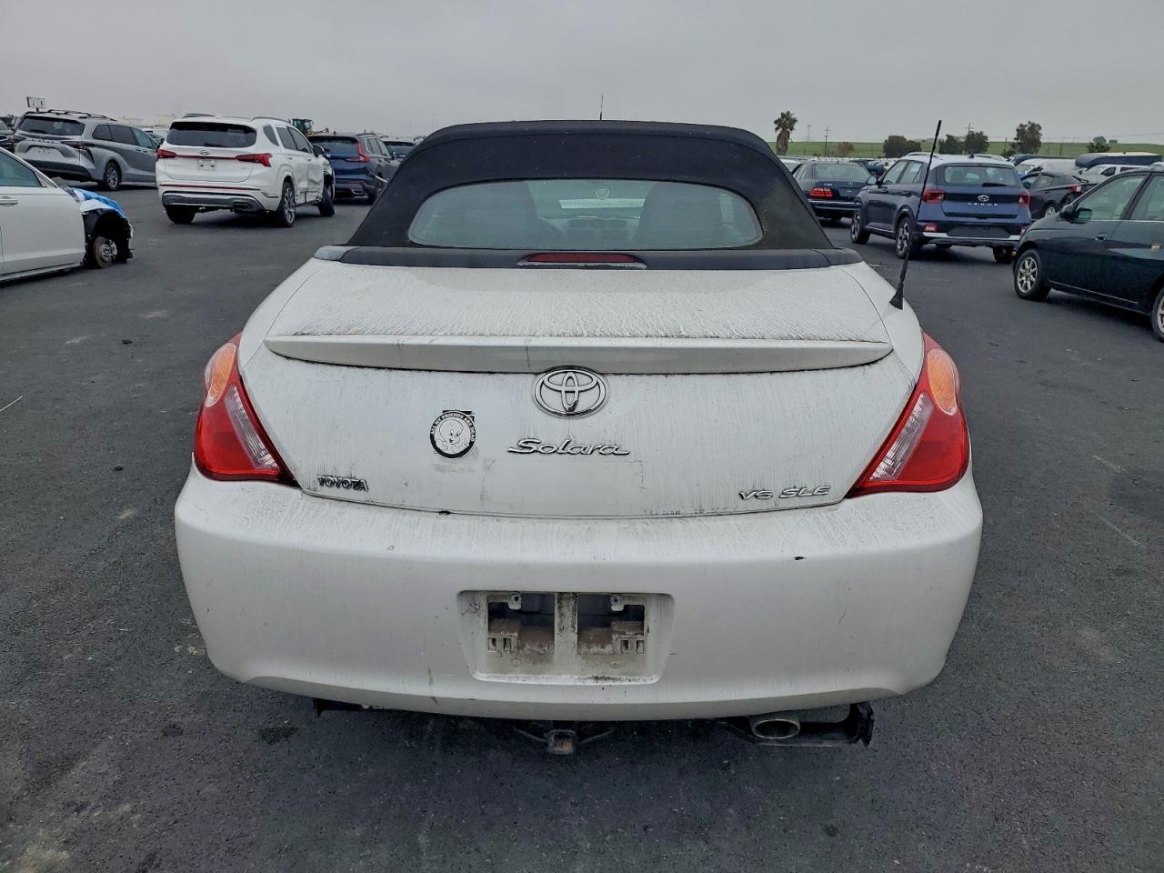 2004 TOYOTA CAMRY