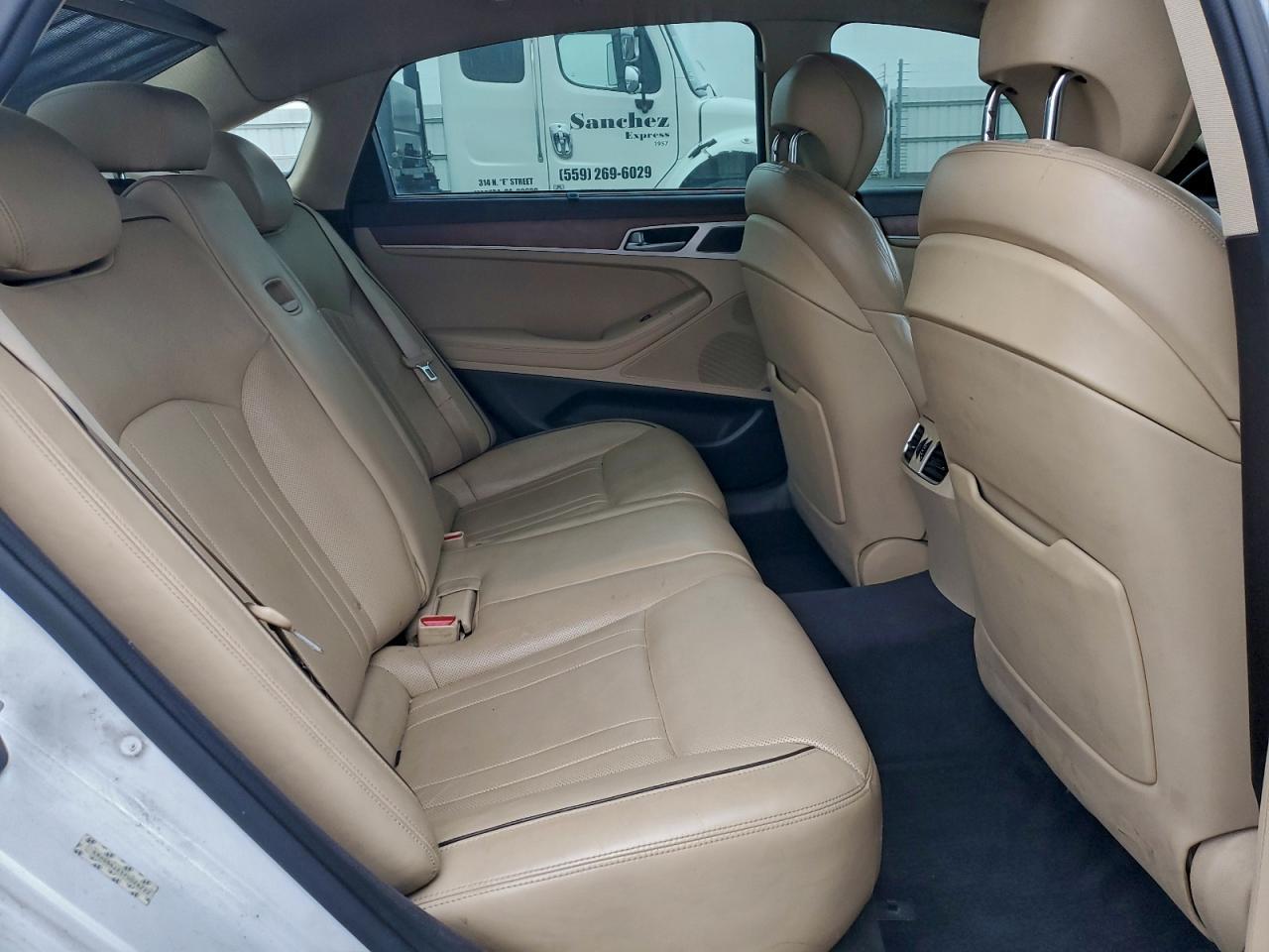 2015 HYUNDAI GENESIS