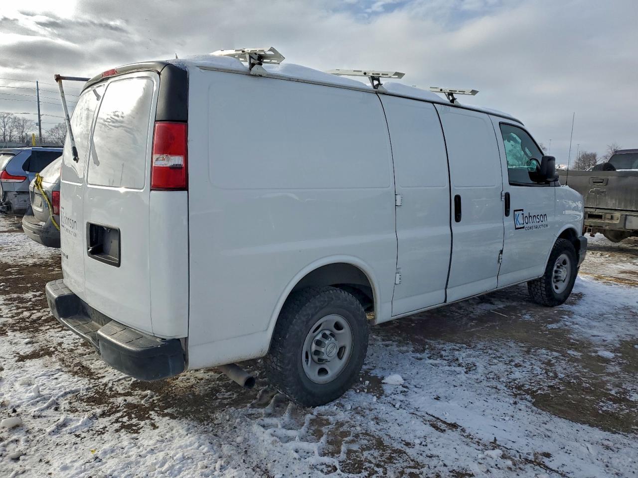 2017 CHEVROLET Express 3500