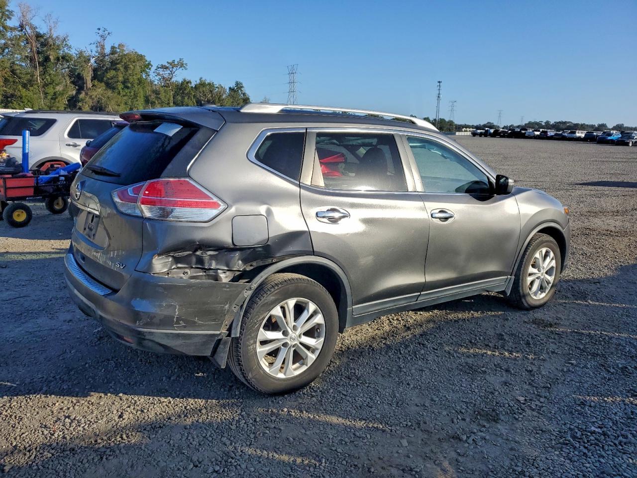 2015 NISSAN ROGUE