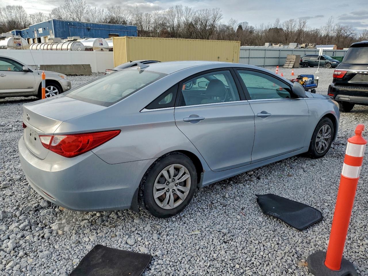 2011 HYUNDAI SONATA