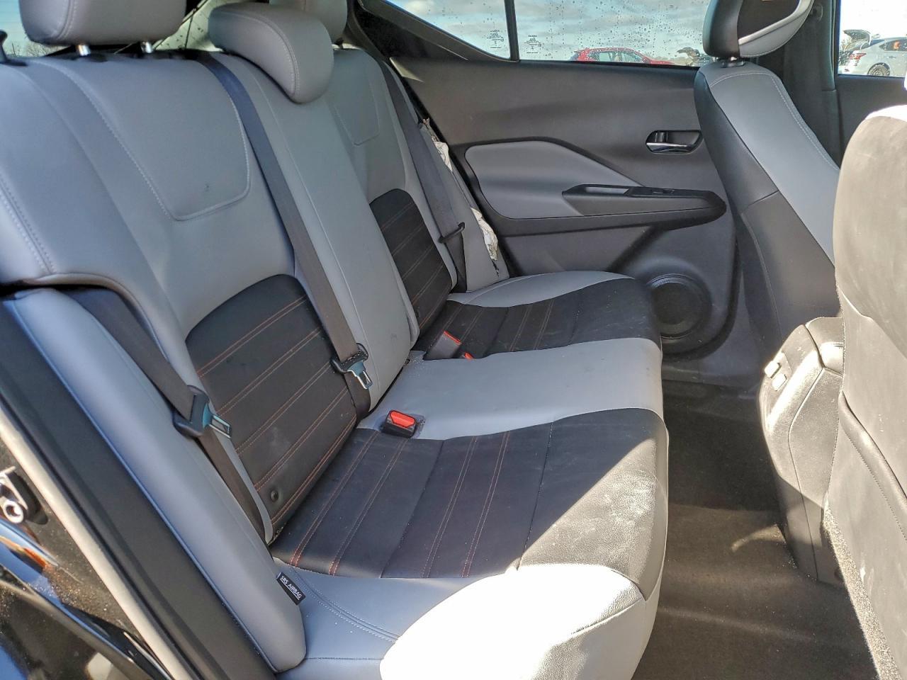 2024 NISSAN KICKS