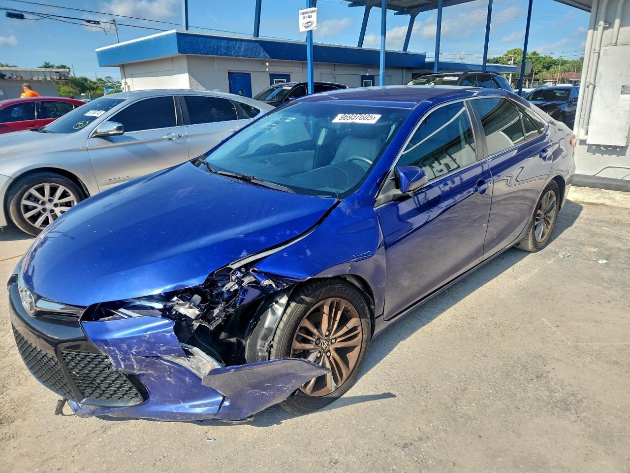 2015 TOYOTA CAMRY