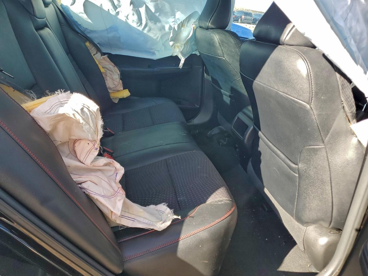 2015 TOYOTA CAMRY