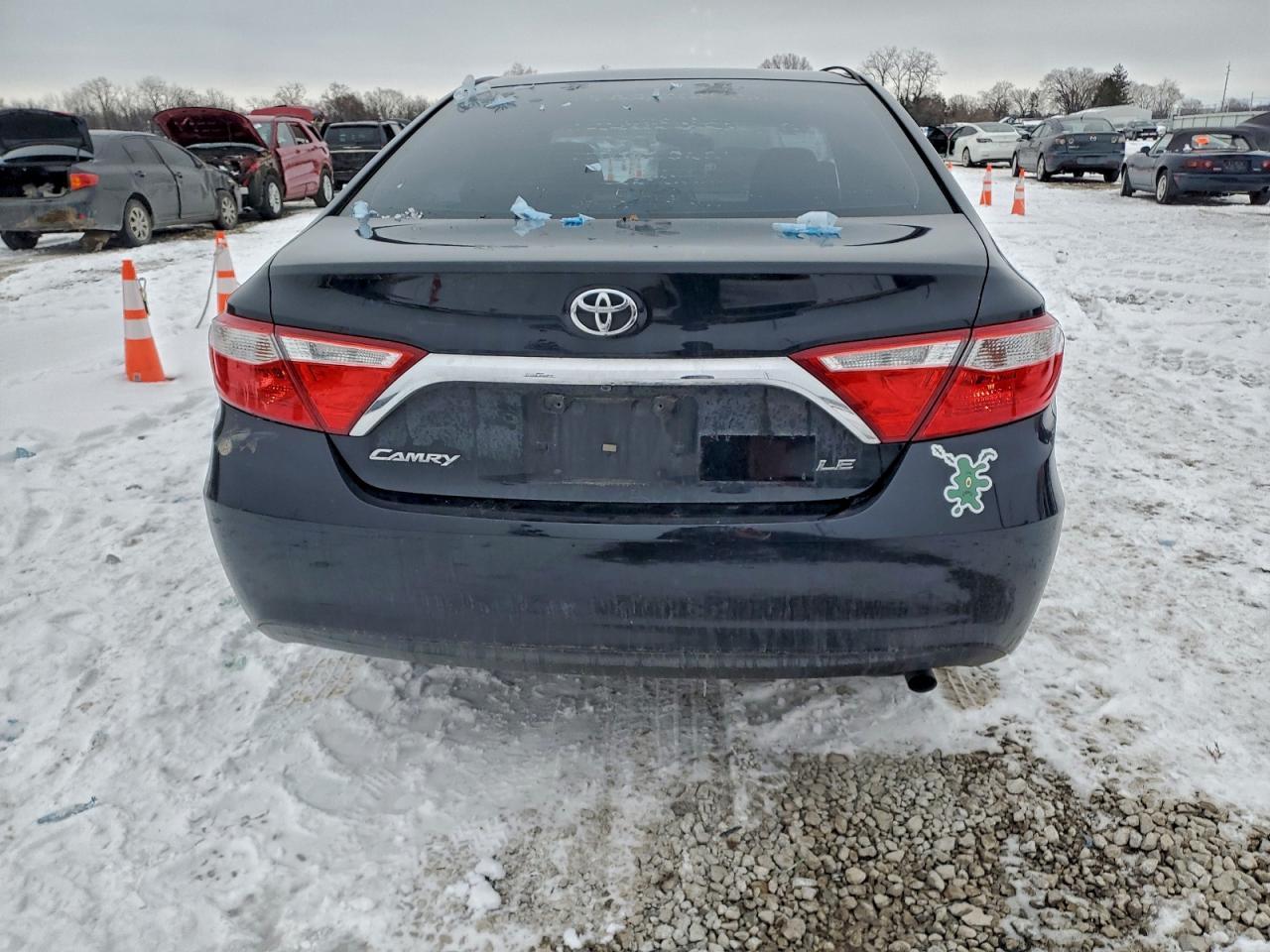 2017 TOYOTA CAMRY