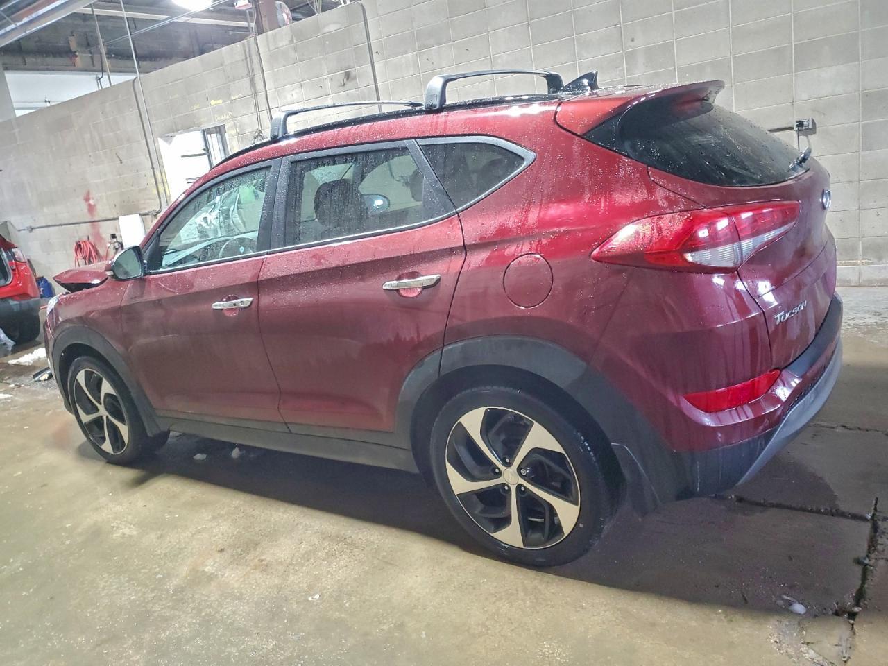 2016 HYUNDAI TUCSON