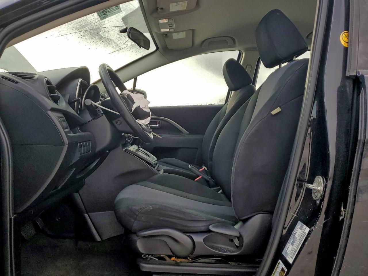 2013 MAZDA 5