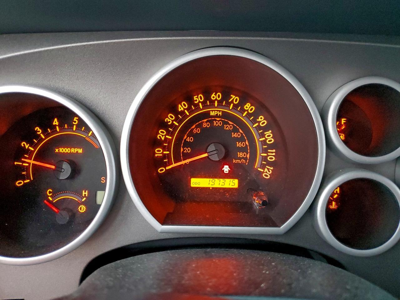 2012 TOYOTA TUNDRA