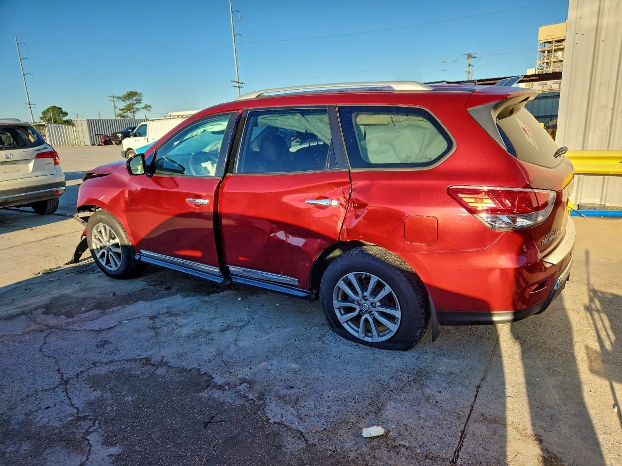 2015 NISSAN PATHFINDER