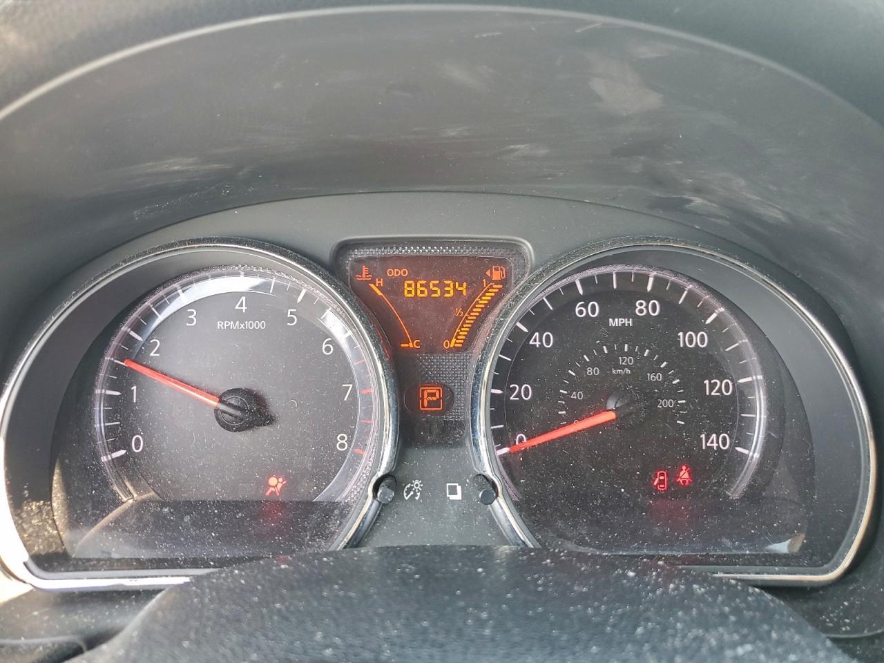 2013 NISSAN VERSA