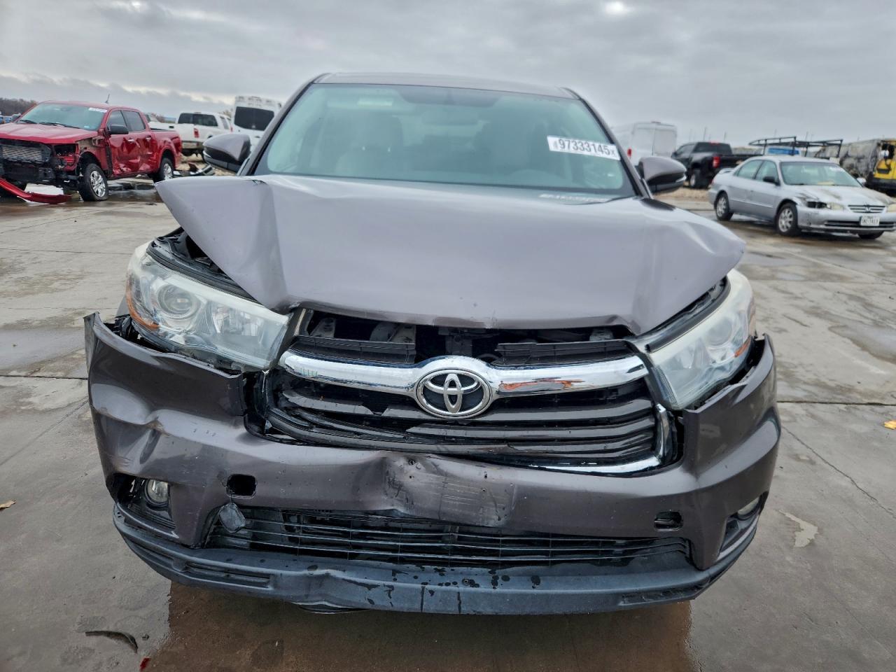 2016 TOYOTA HIGHLANDER