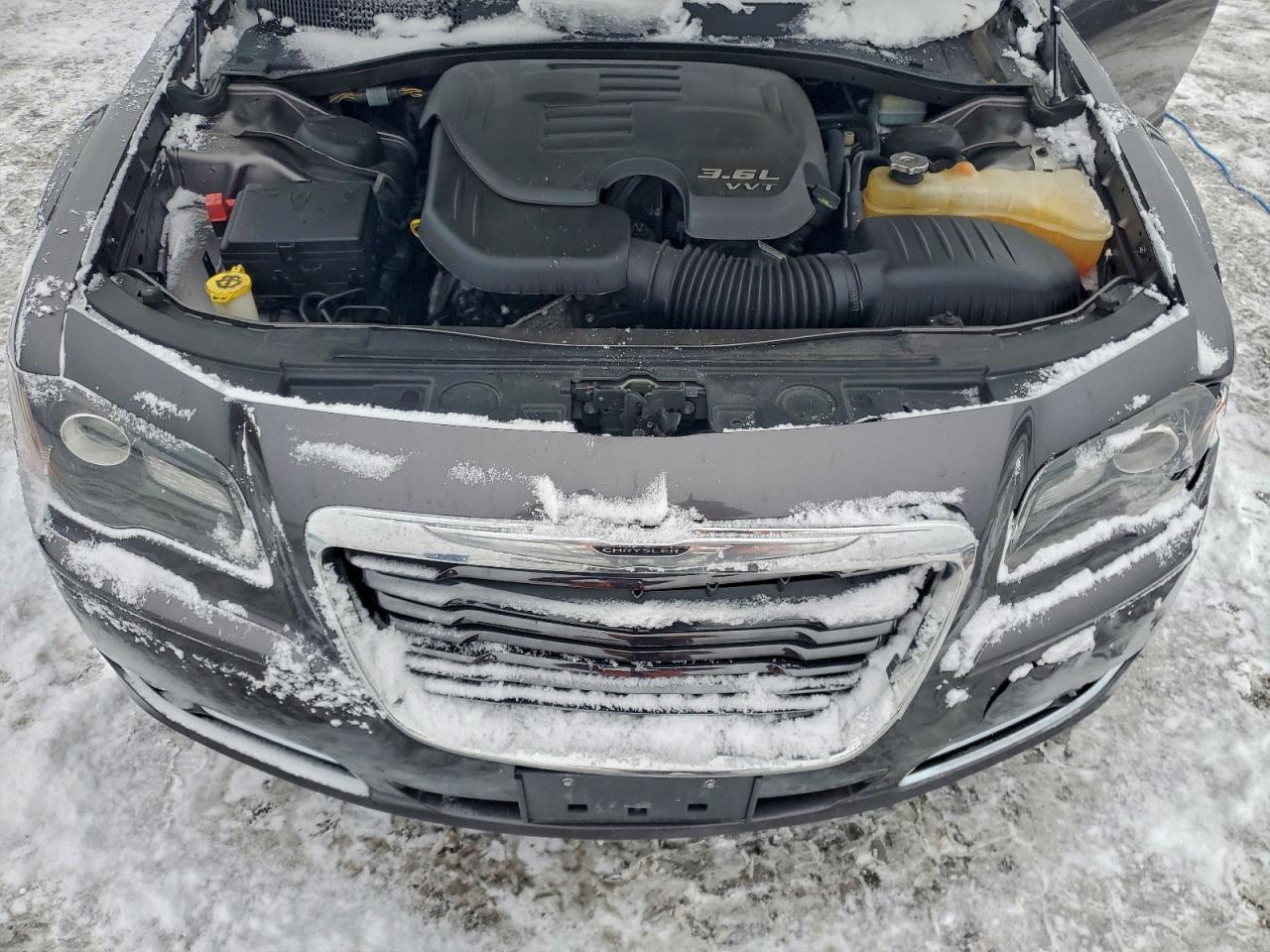 2014 CHRYSLER 300
