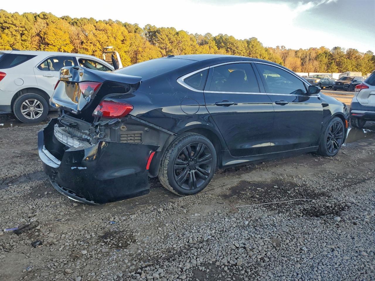 2015 CHRYSLER 200