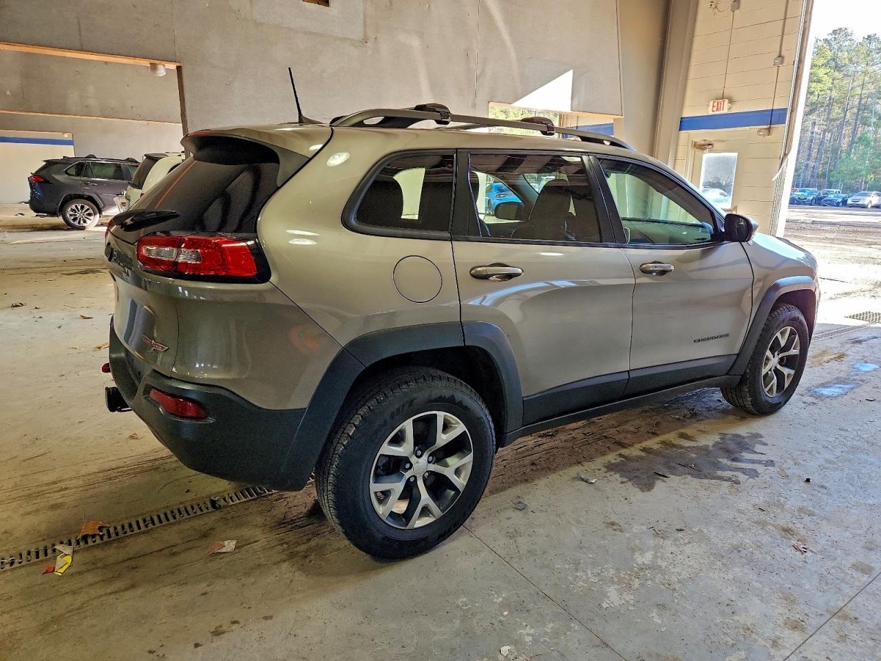 2017 JEEP CHEROKEE