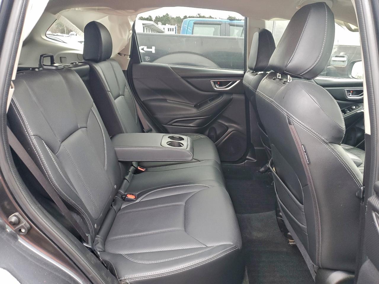 2019 SUBARU FORESTER