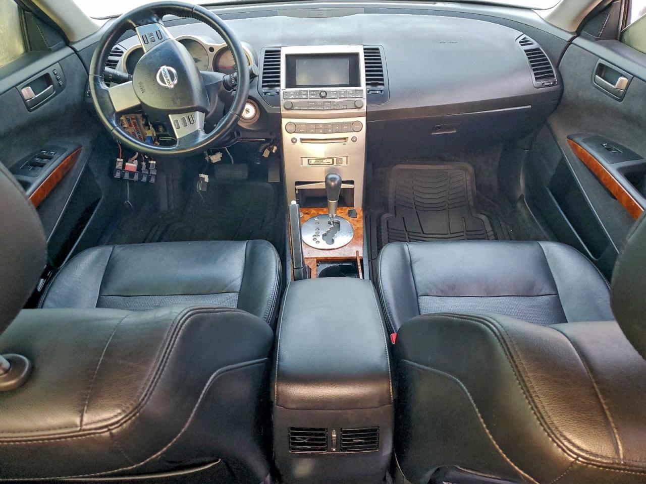 2004 NISSAN Maxima
