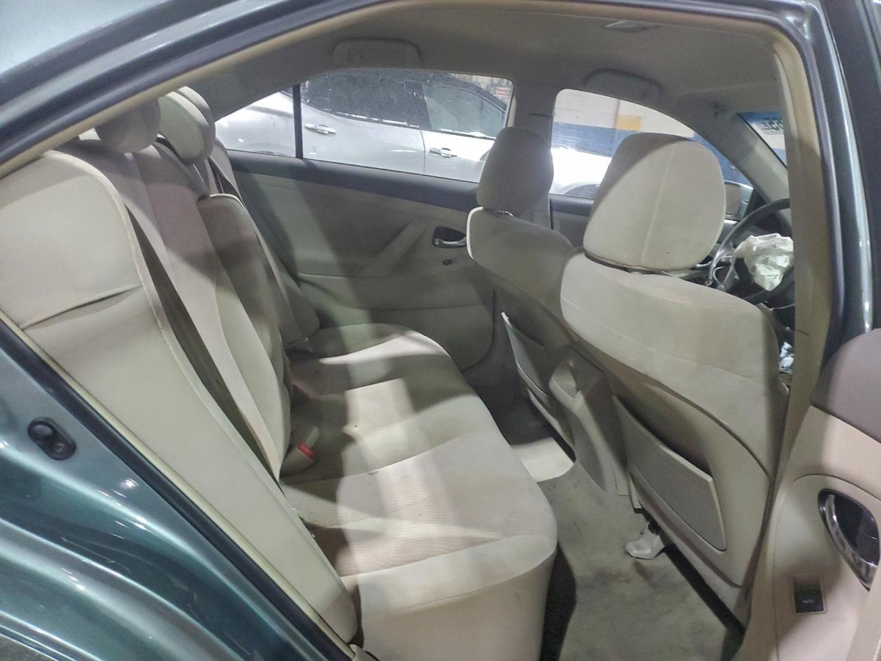 2011 TOYOTA CAMRY