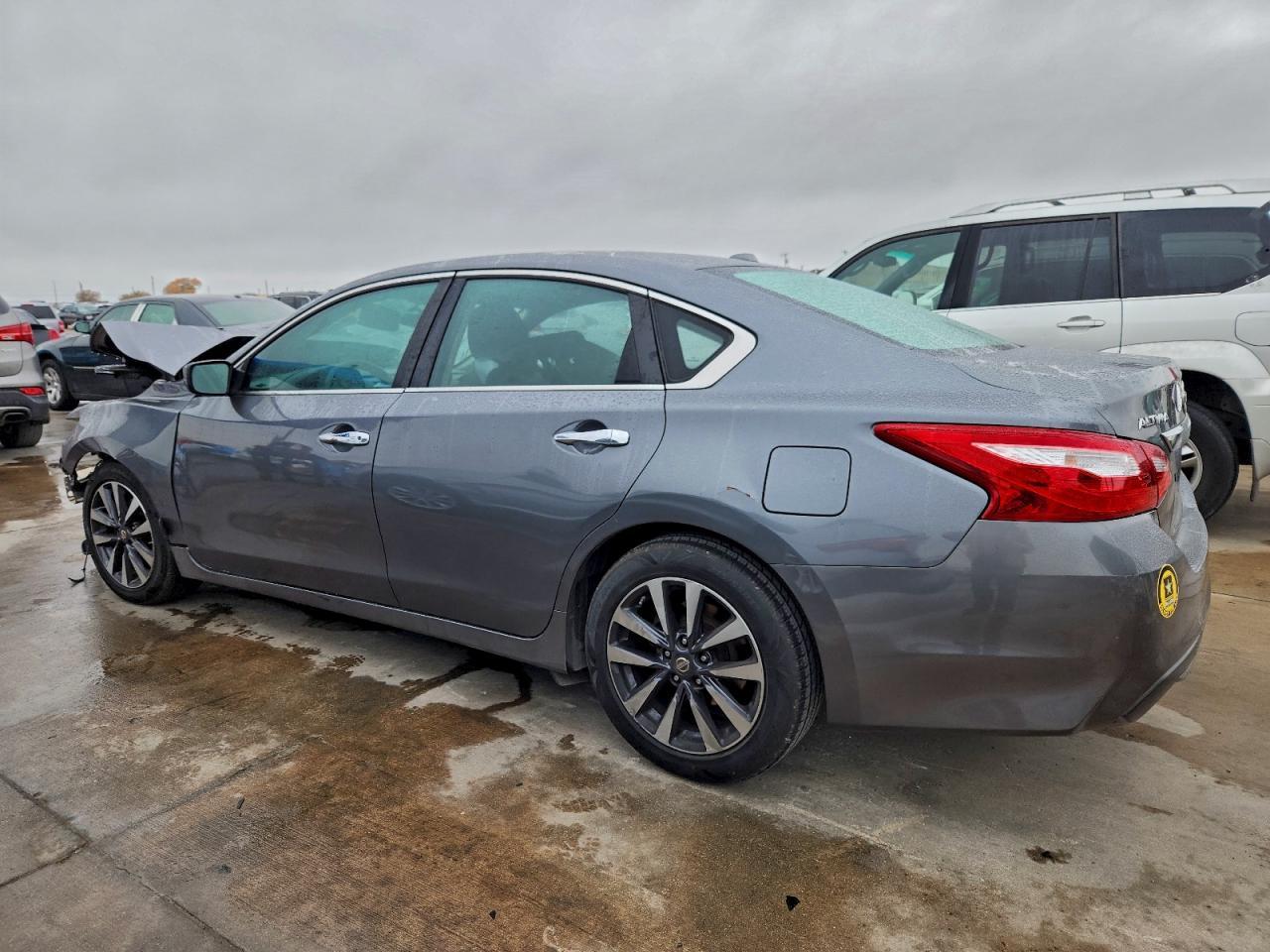 2017 NISSAN ALTIMA