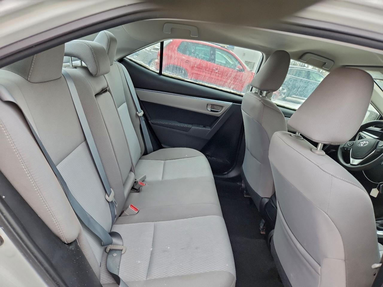 2016 TOYOTA COROLLA
