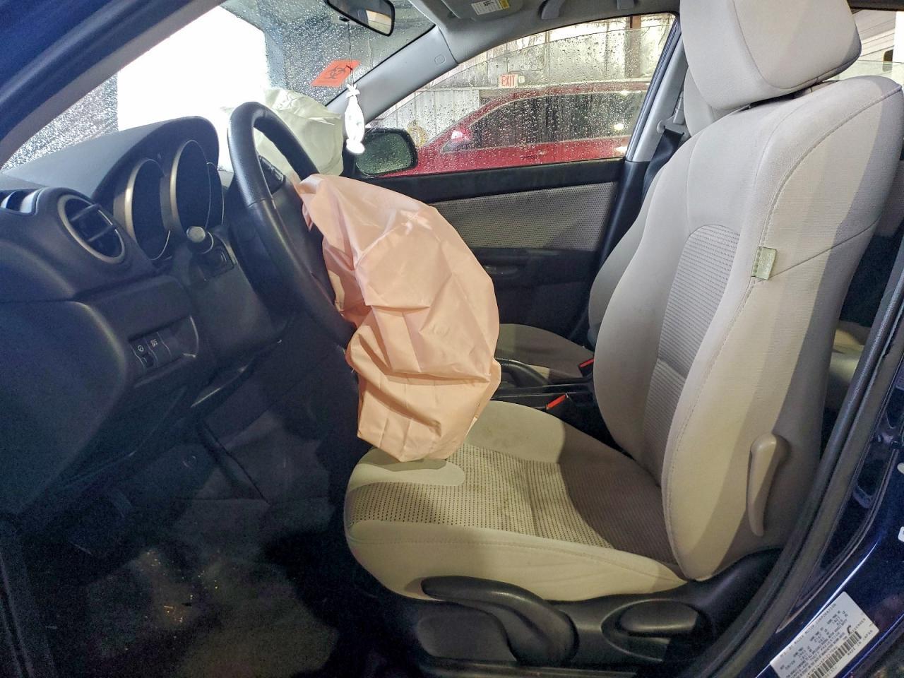 2009 MAZDA 3