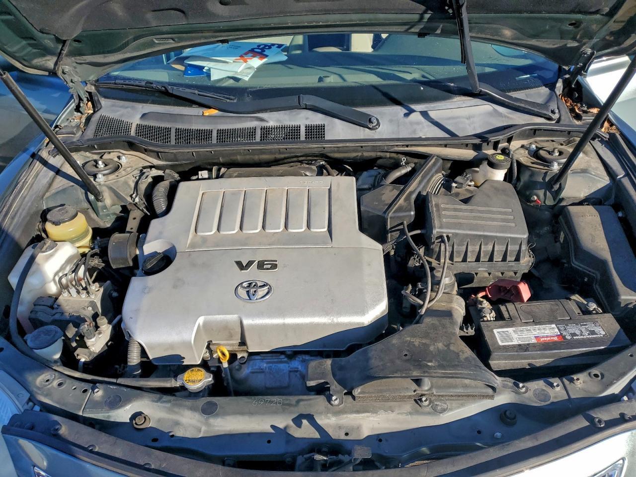 2010 TOYOTA CAMRY