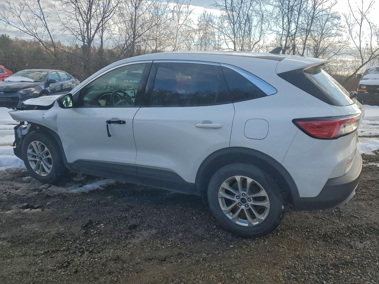 2022 FORD ESCAPE