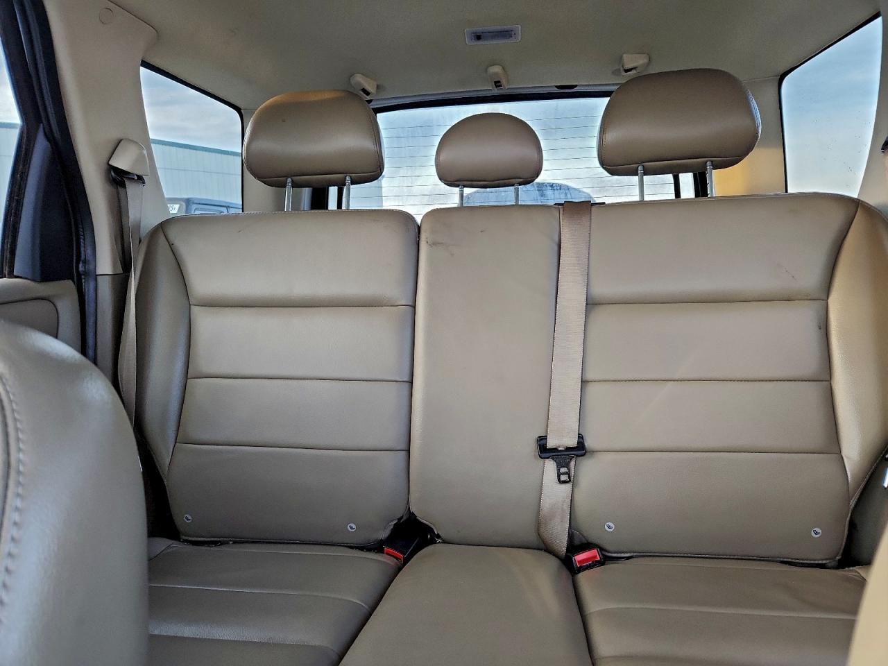 2005 FORD ESCAPE