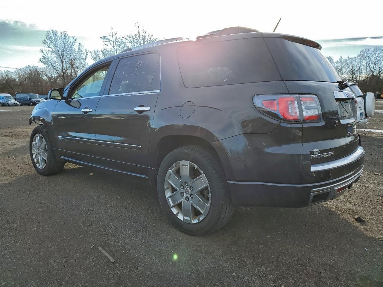 2016 GMC ACADIA