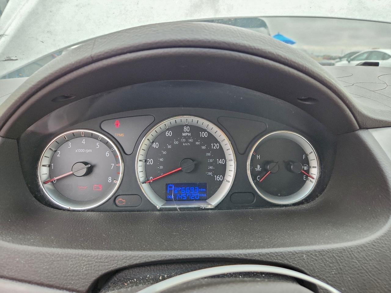 2010 HYUNDAI SONATA