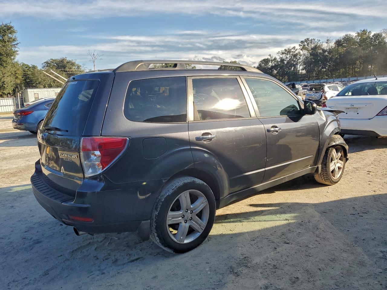 2010 SUBARU FORESTER