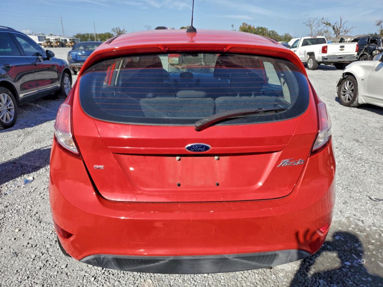 2015 FORD Fiesta