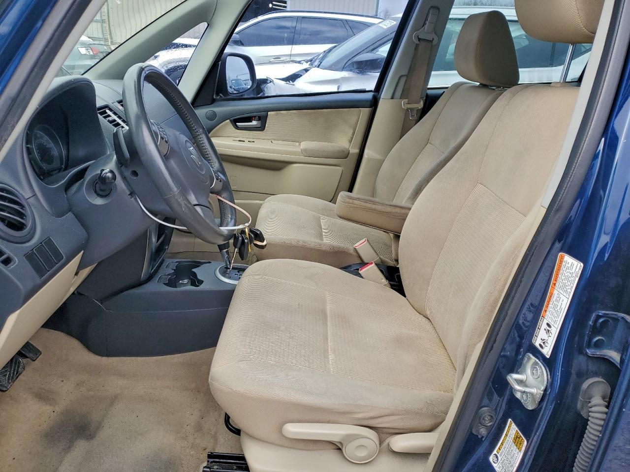 2011 SUZUKI SX4
