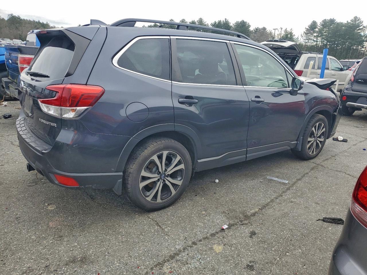 2019 SUBARU FORESTER
