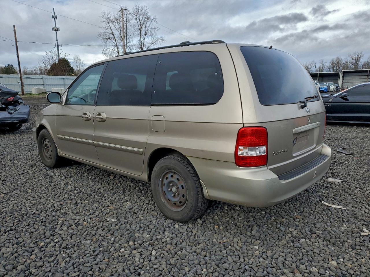 2005 KIA SEDONA